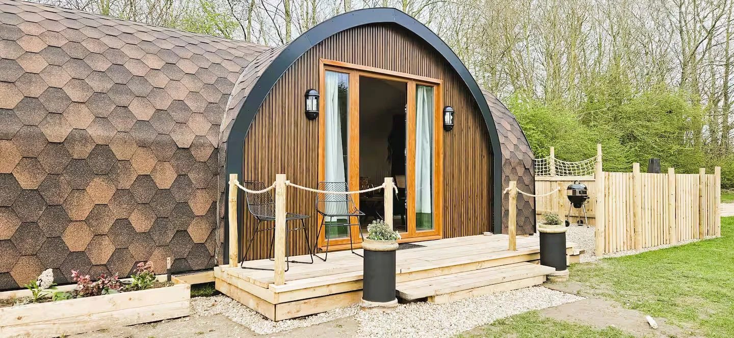 Yapham Holds Farmhouse Luxury Glamping Pod